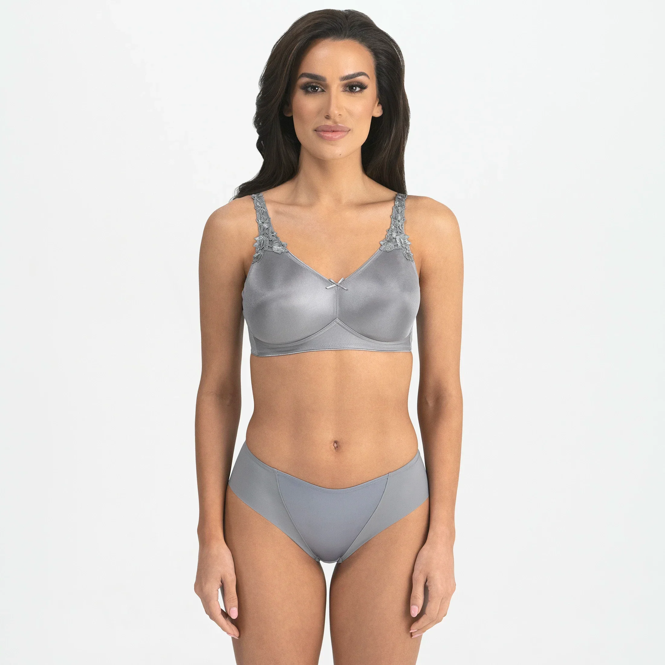 Dominique Jilian Gray Everyday Wireless Minimizer Bra - Image 5