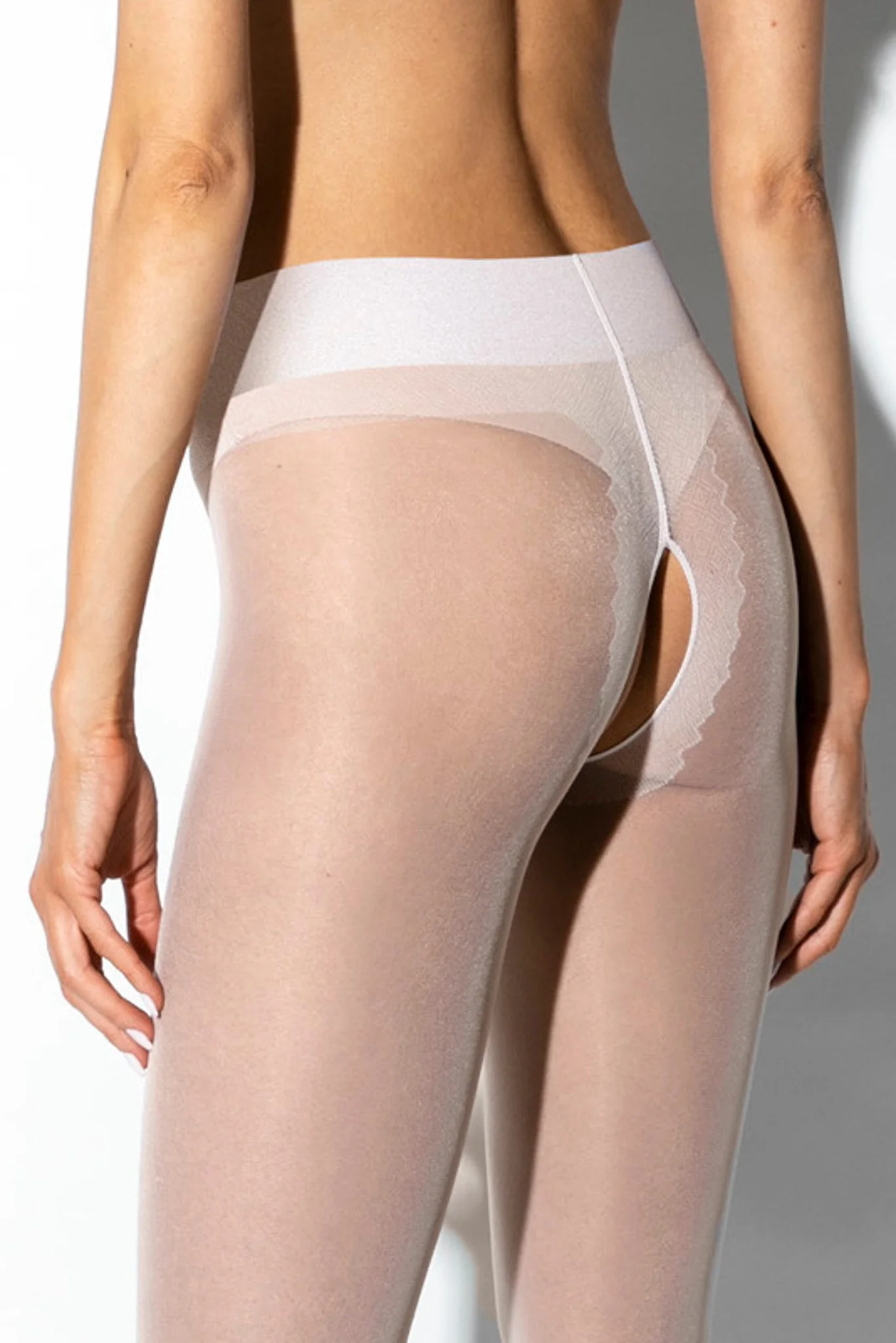 Amour Hip Gloss White Open Crotch Pantyhose 20DEN - Image 3
