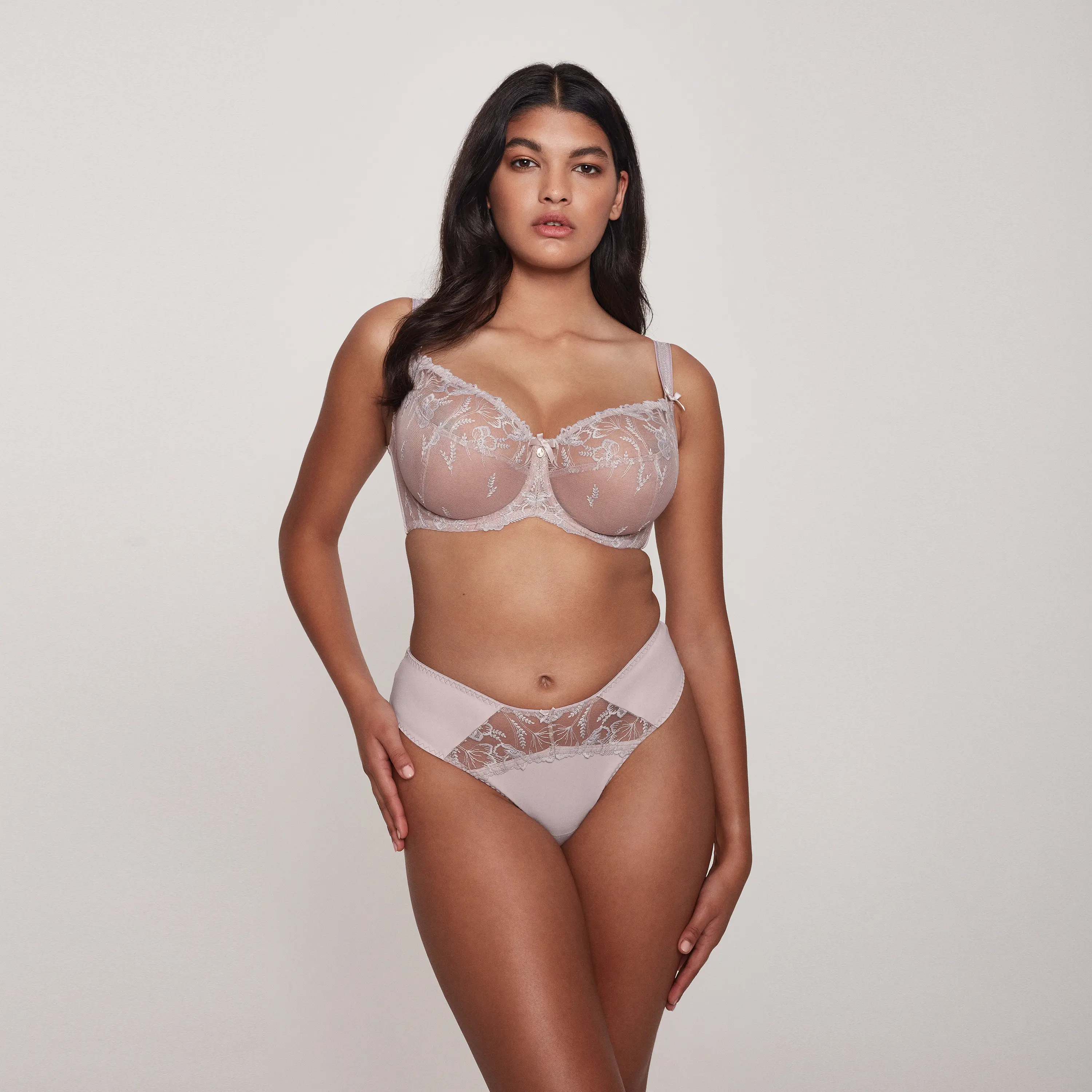 Sheer Three-Part Underwire Bra Penelope - Image 4