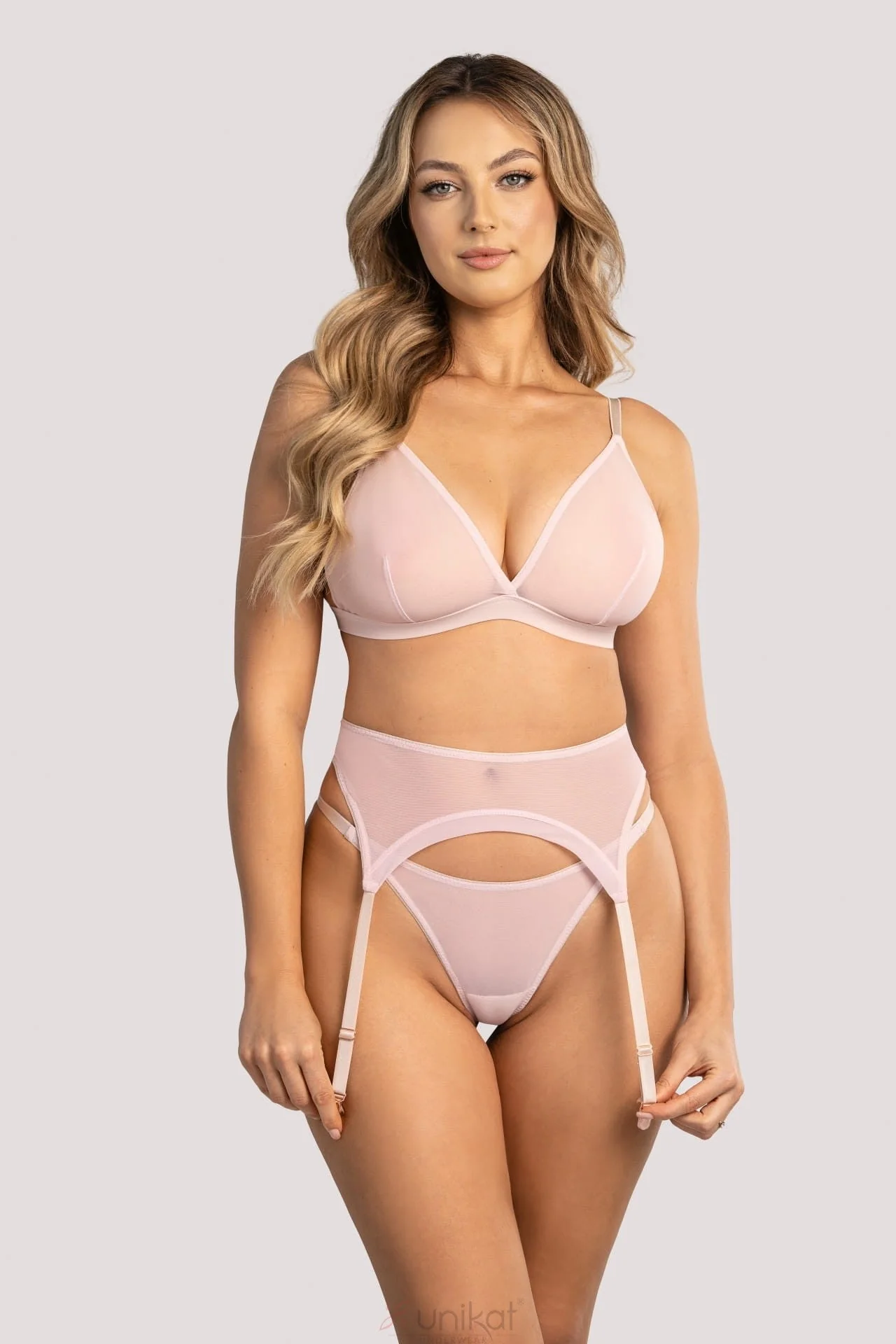 Unikat Mia Soft String Thong Panty - Image 3